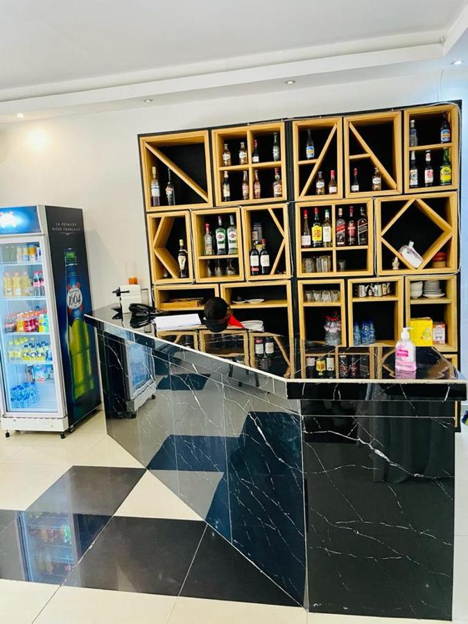 Class Hotel Brazzaville Ngoại thất bức ảnh