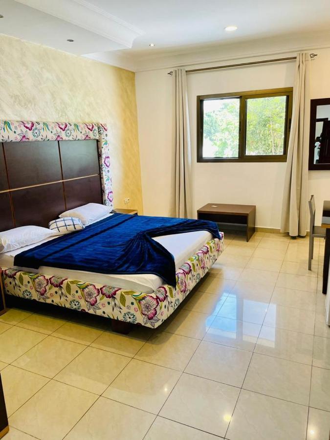 Class Hotel Brazzaville Ngoại thất bức ảnh