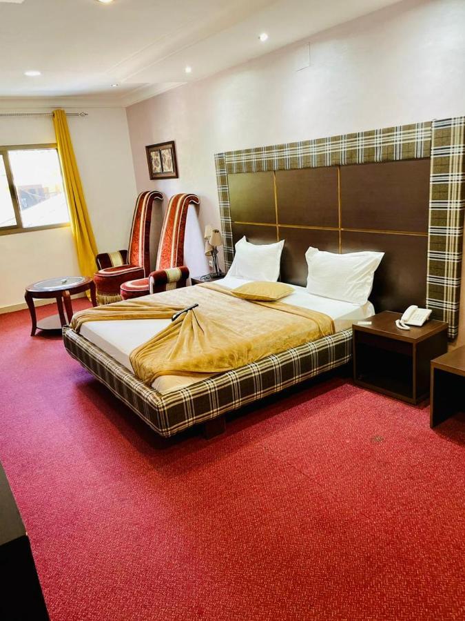 Class Hotel Brazzaville Ngoại thất bức ảnh