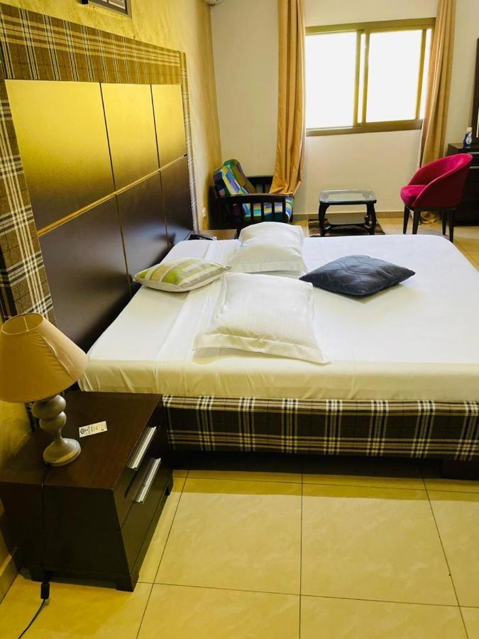 Class Hotel Brazzaville Ngoại thất bức ảnh
