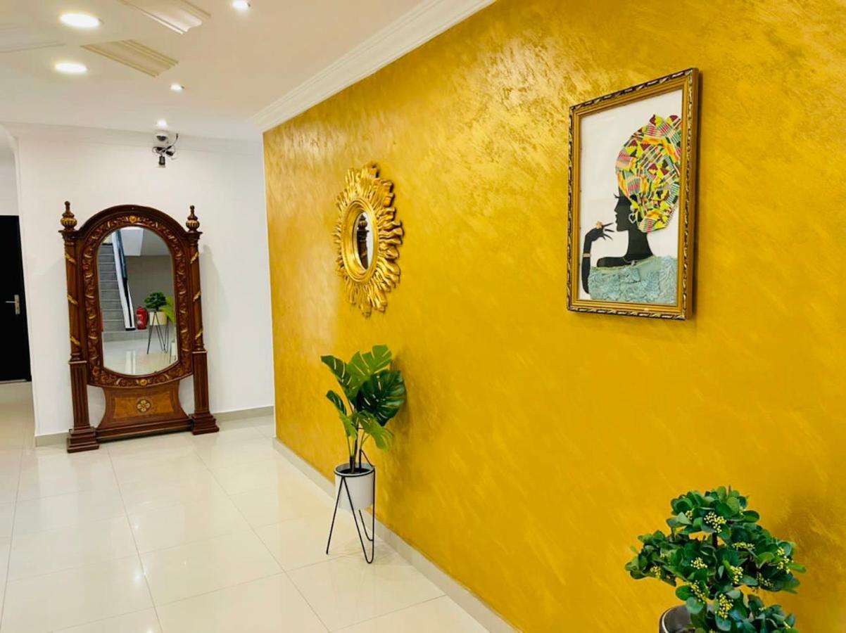 Class Hotel Brazzaville Ngoại thất bức ảnh