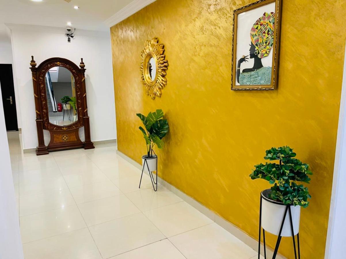 Class Hotel Brazzaville Ngoại thất bức ảnh