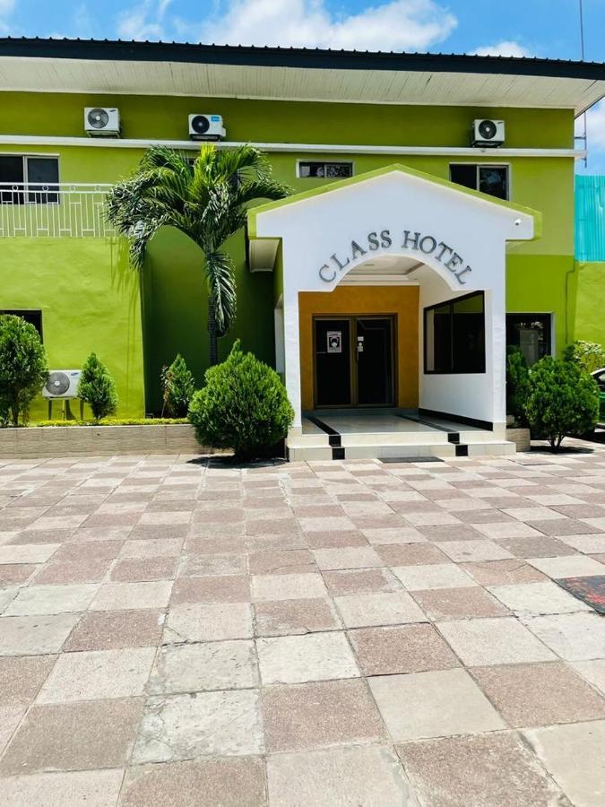 Class Hotel Brazzaville Ngoại thất bức ảnh